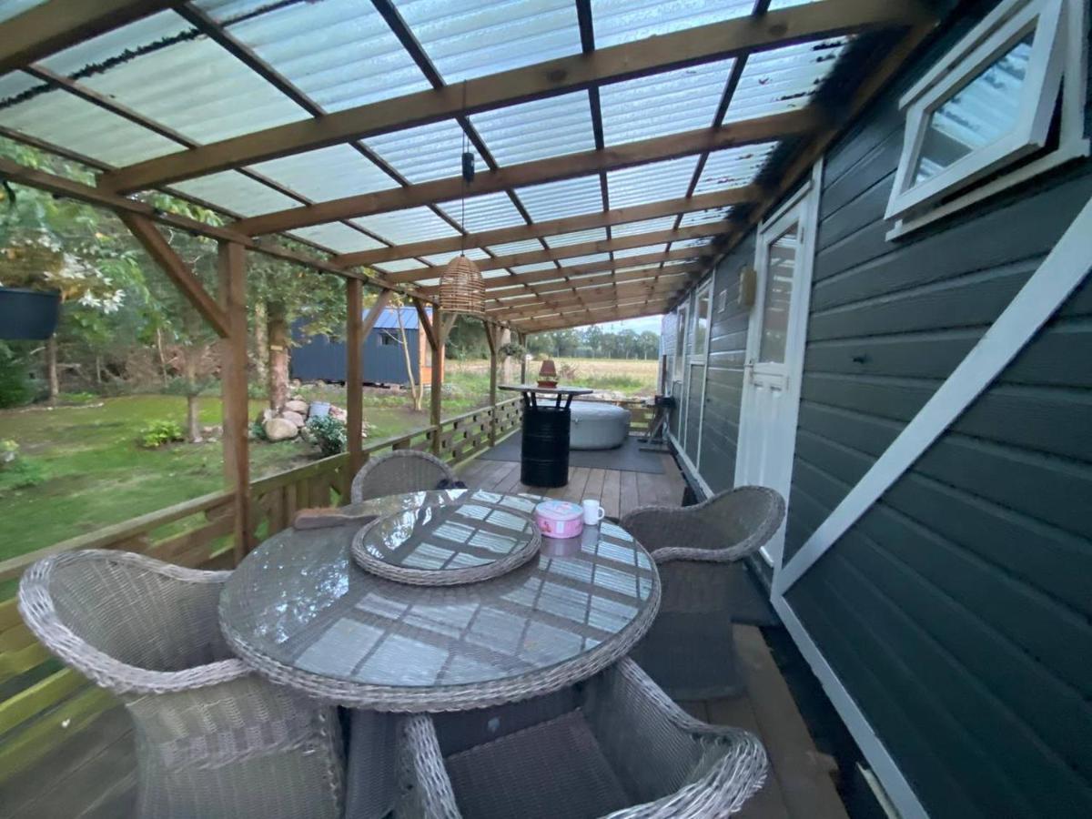Chalet With Access To The Woods - No 147 Anloo エクステリア 写真